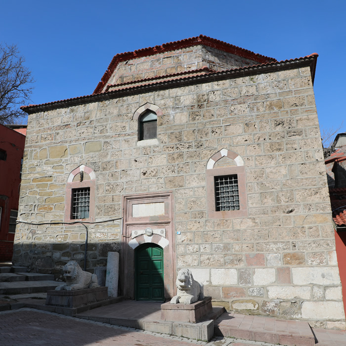 Hamamlar ve Kaplıcalar