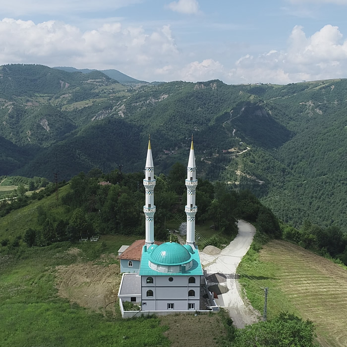 Ayaklıalan Kilisesi